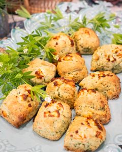 Mehr über den Artikel erfahren Bärlauchscones