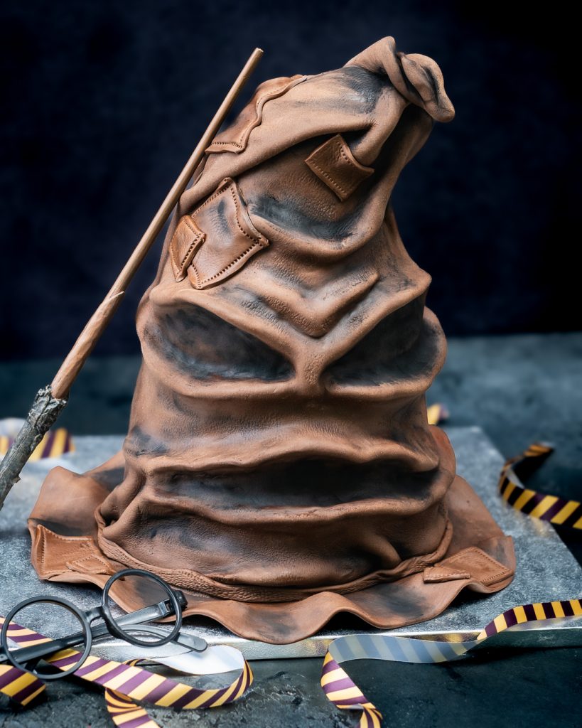Harry Potter Sorting Hat Cake (Sprechender Hut Torte)