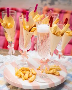 Mehr über den Artikel erfahren Sekt & Pommes