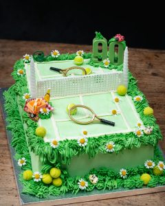 Mehr über den Artikel erfahren Tennis Kuchen