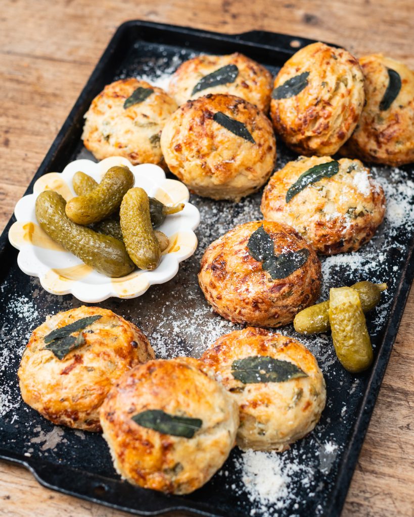 Salzige Cheese Scones