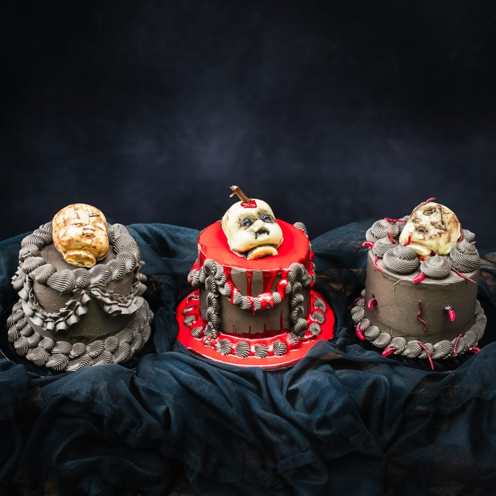 Gruselige Puppenkopf Torte Halloween