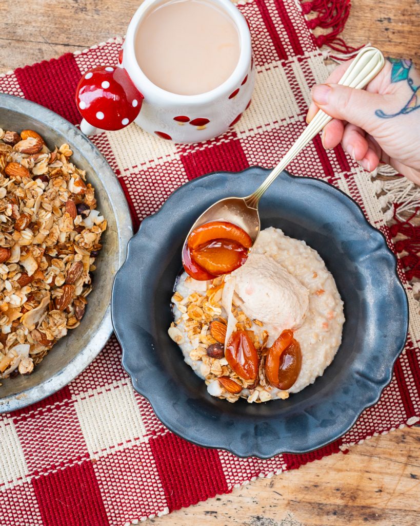 Porridge mit Home Made Granola